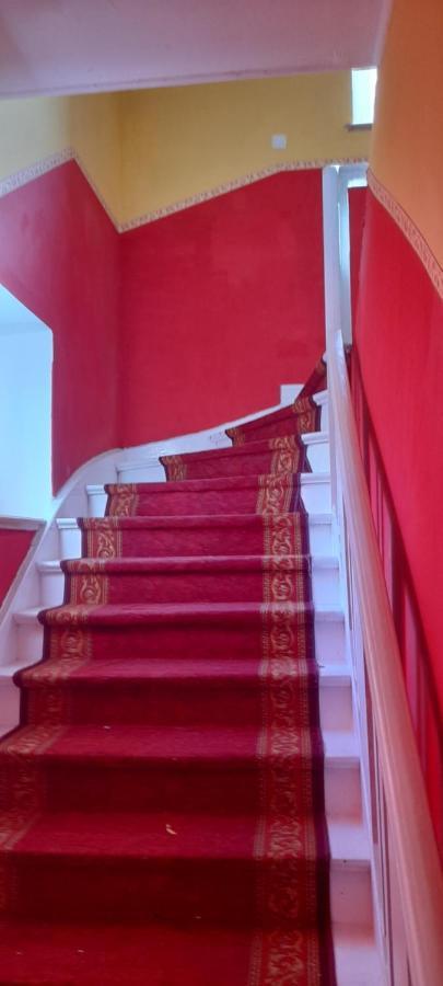 Mountain Villa View Apartment 옐레니아구라 외부 사진