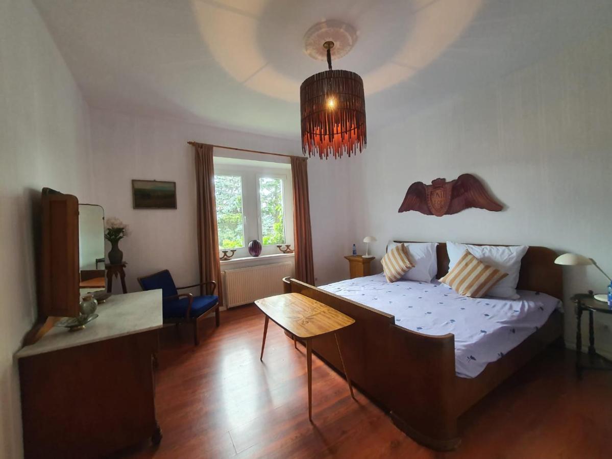 Mountain Villa View Apartment 옐레니아구라 외부 사진